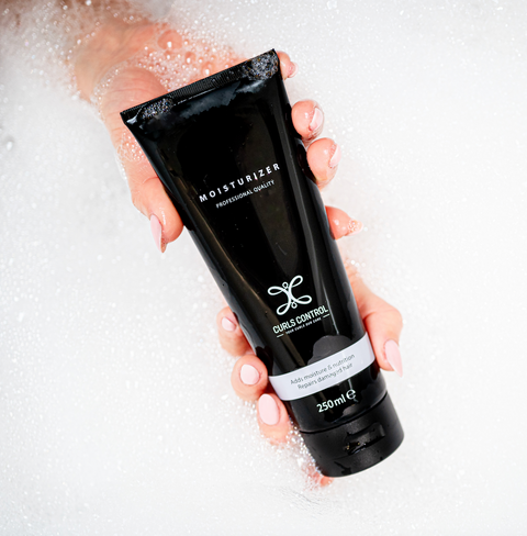 MOISTURIZER